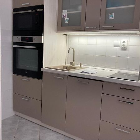 Siraly Apartman Balatonfuzfo Exterior photo
